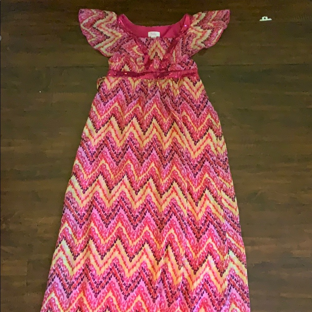 Floor length patterned dress